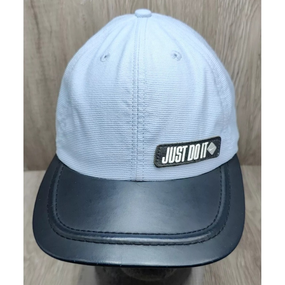 Vintage Nike Hat Patent Black brim Light Blue Strapback Y2K‎ Cap Adjustable